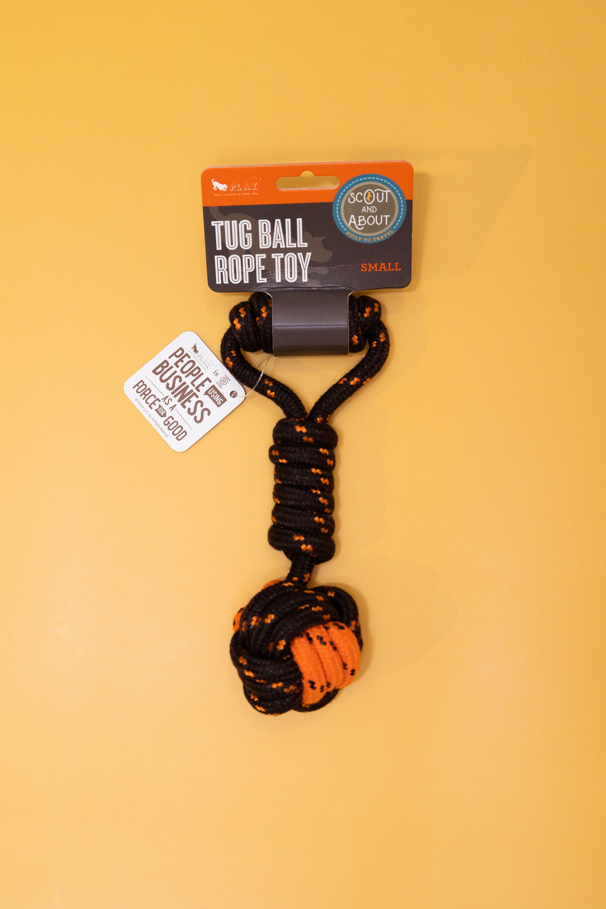 P.L.A.Y. Scout & About Rope Tug Ball Dog Toy, Large